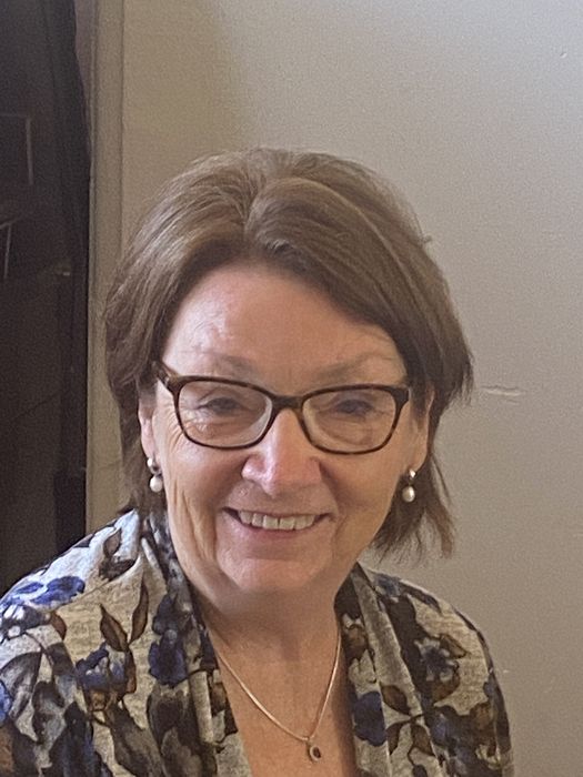 Janet Reeves (Snowden)
