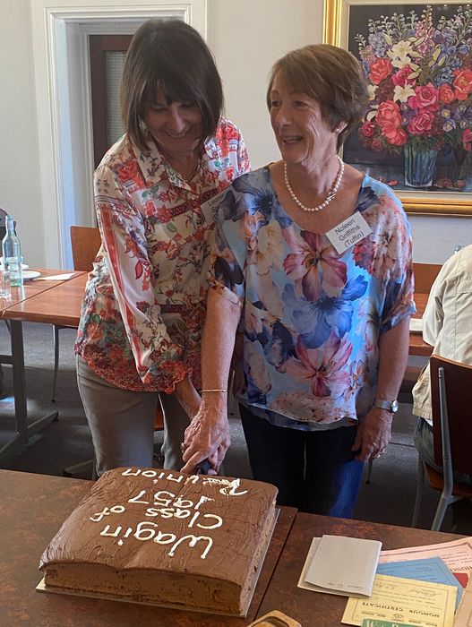 Leonie Sprigg (Rinaldi) and Noleen Griffith (Tuffin)