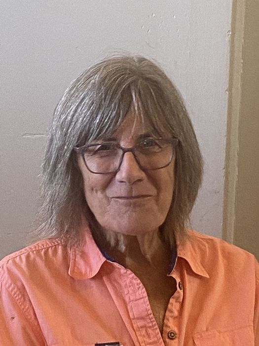 Val Hitchens (Attwood)